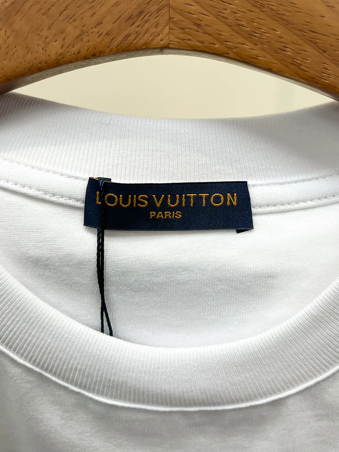 Men's T-Shirts LOUIS VUITTON 18499480