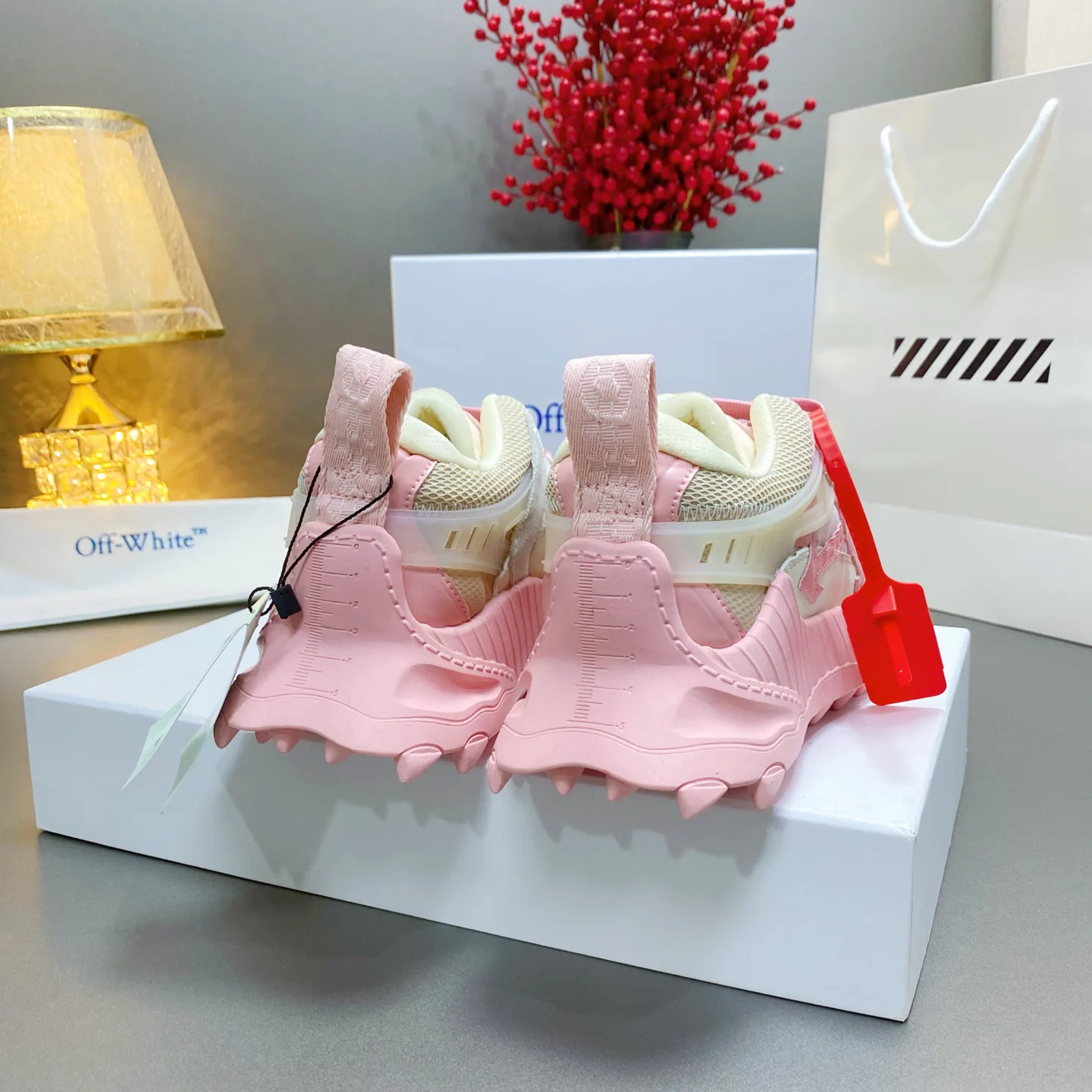 Women's Sneakers OFF-WHITE 17530534