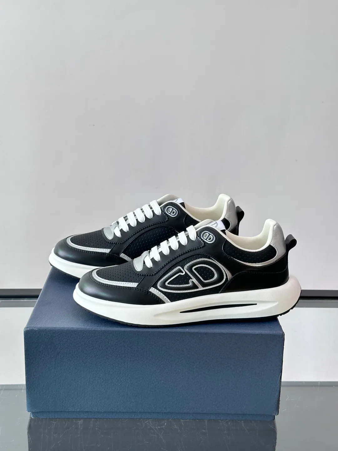 Men's Sneakers CHRISTIAN DIOR 18118601
