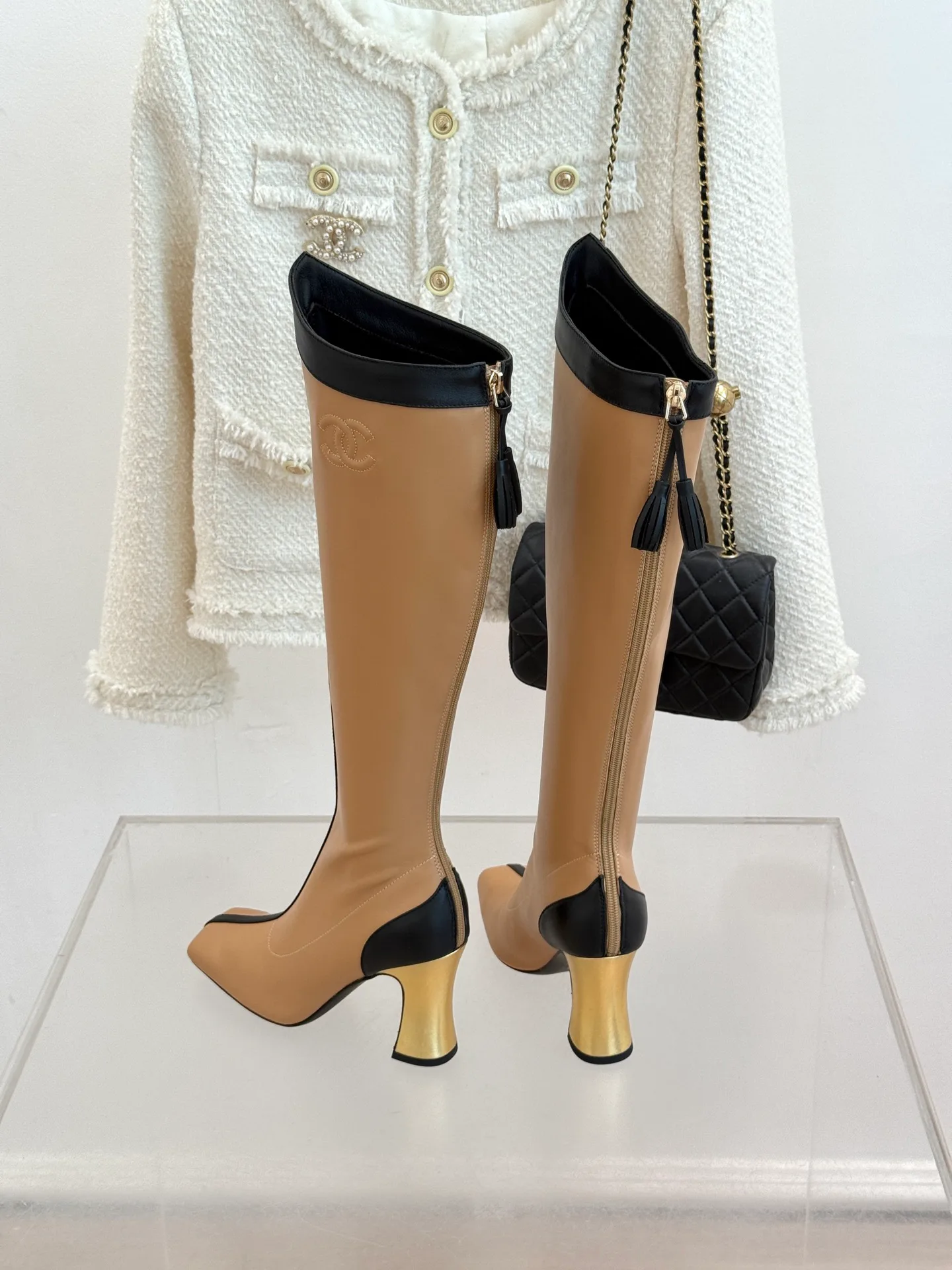Women's Boots CHANEL 17425407