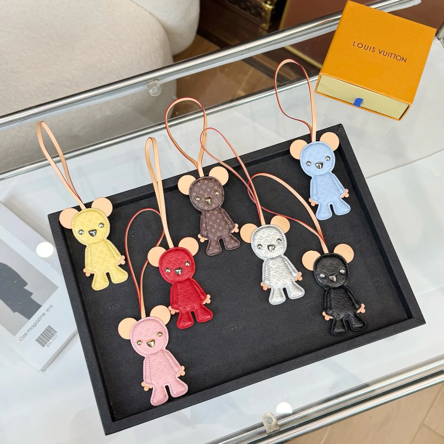 Key Cases LOUIS VUITTON 18251522