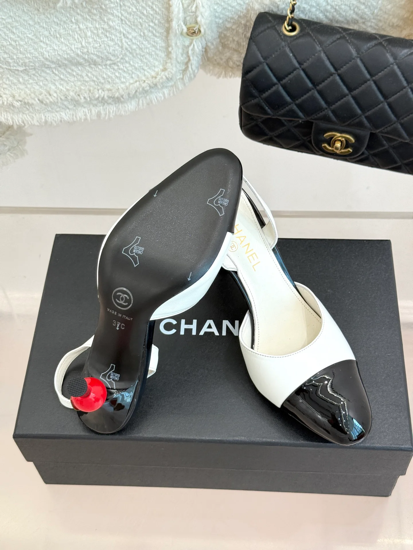 Women's Open-Toe Sandals CHANEL 17425310