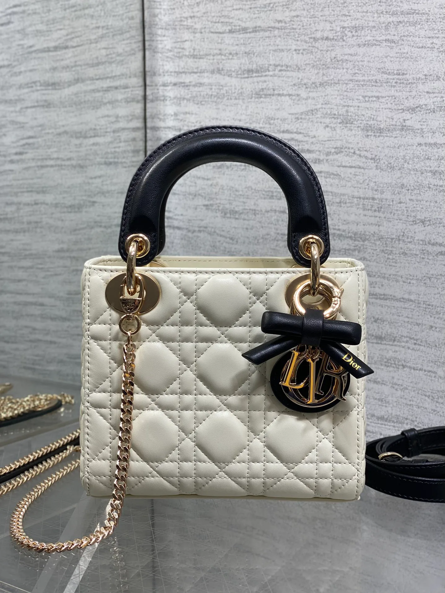 Women's Classic Handbags CHRISTIAN DIOR 18392928