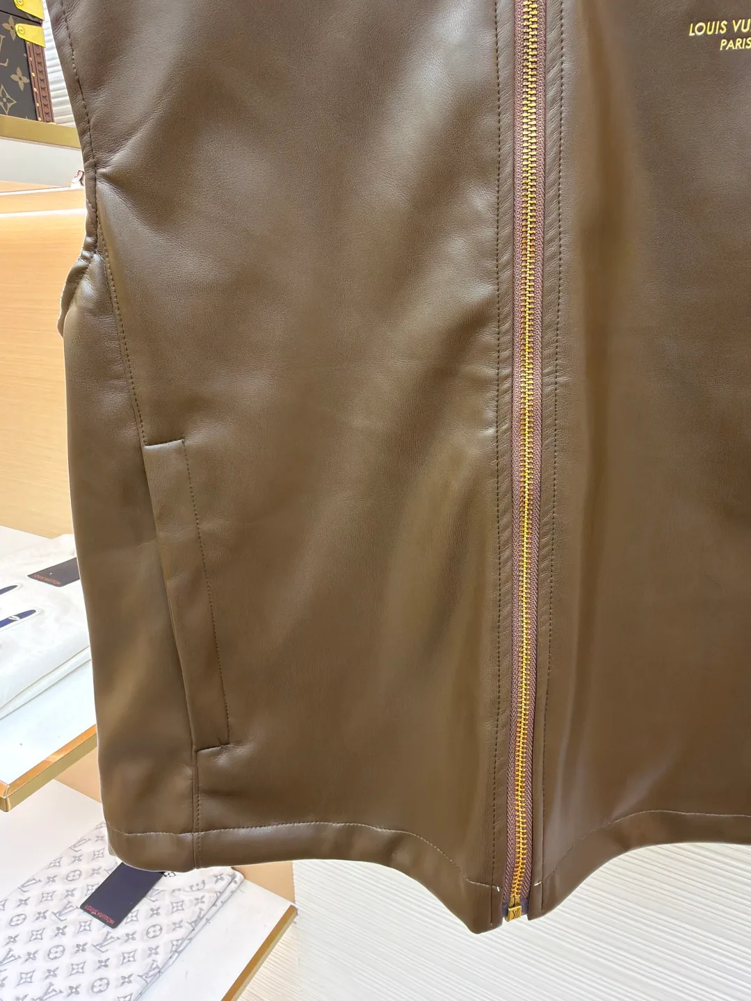Men's Vests LOUIS VUITTON 18513796