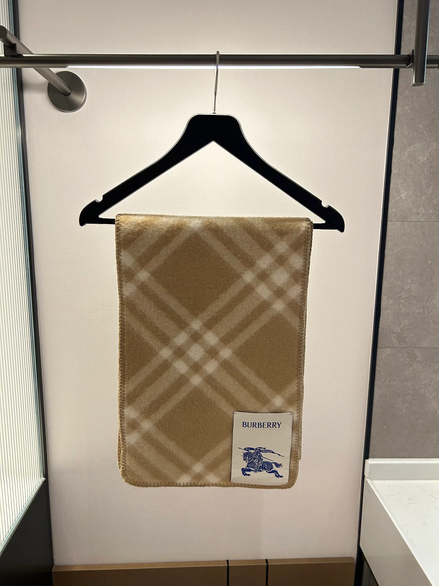Scarves BURBERRY 18507370