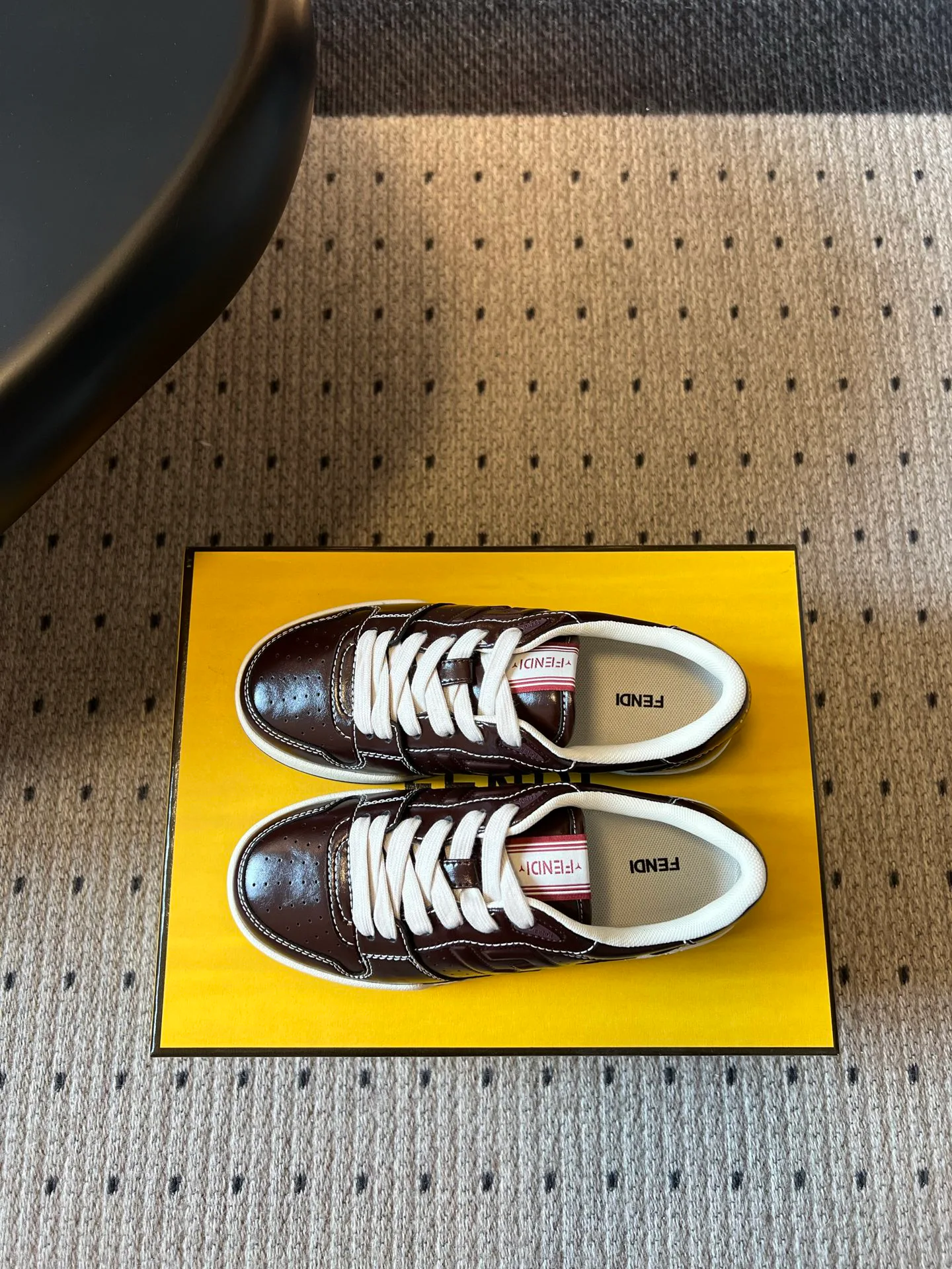 Women's Sneakers FENDI 18121020