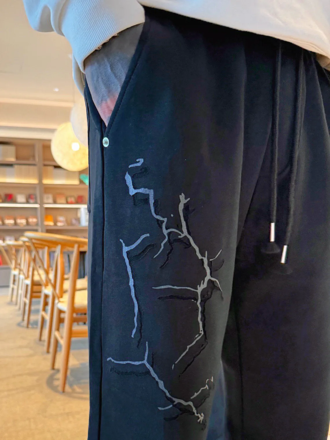 Men's Trousers GIVENCHY 18345771