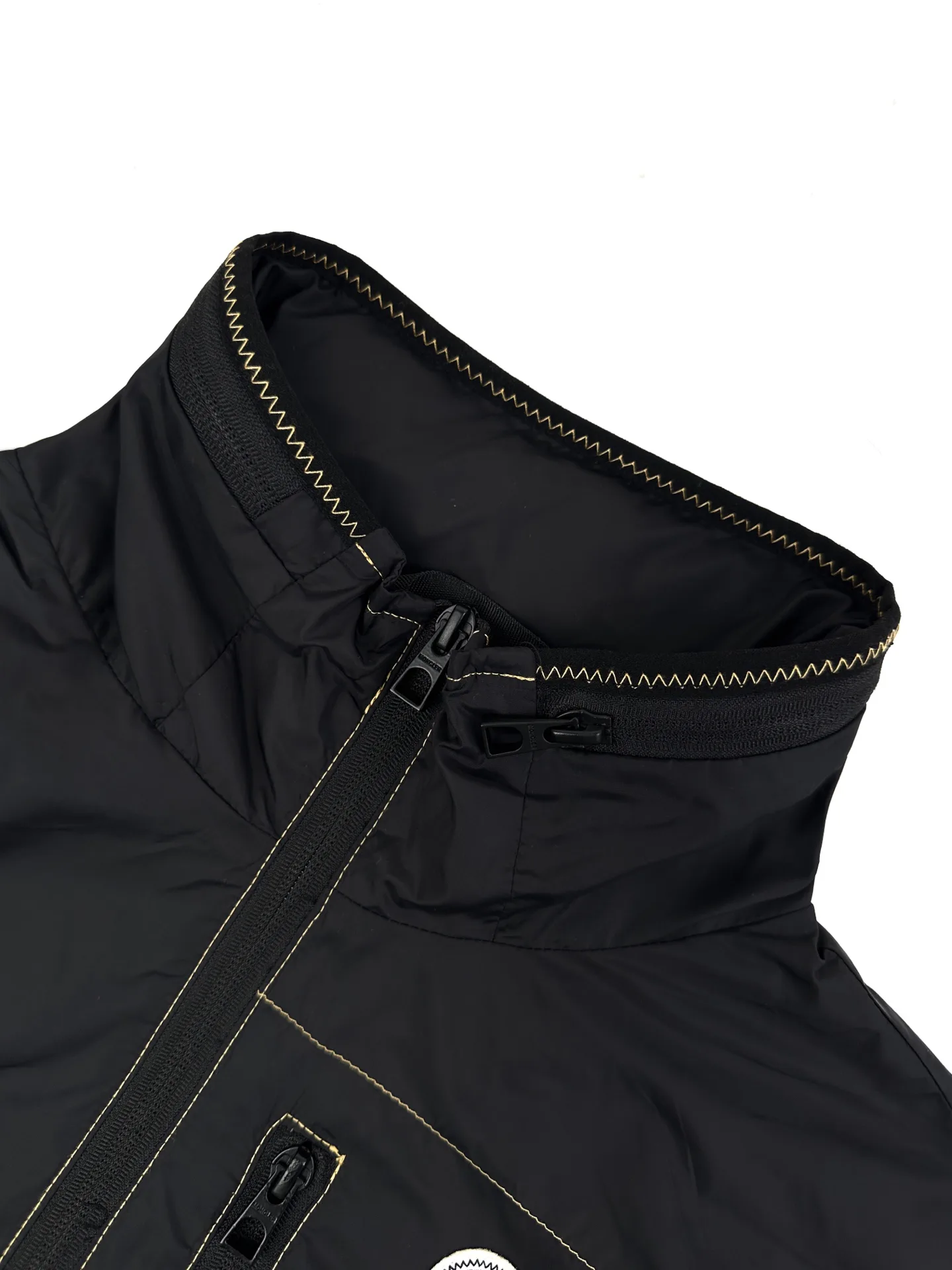 Men's Vests MONCLER 18331130