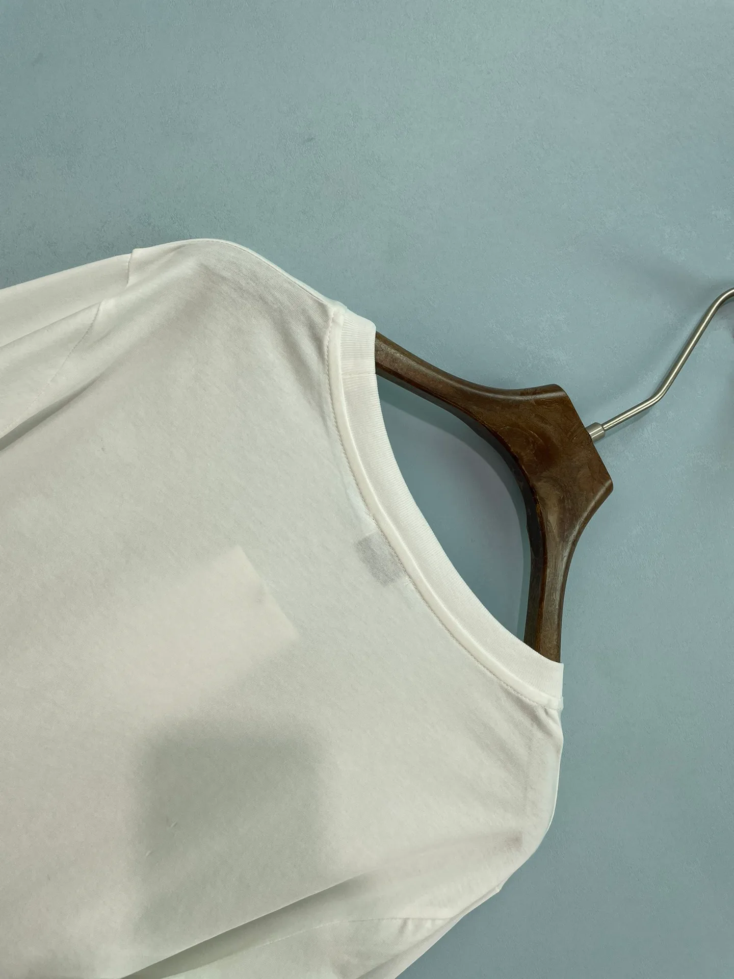 Women's T-Shirts CELINE 17302551