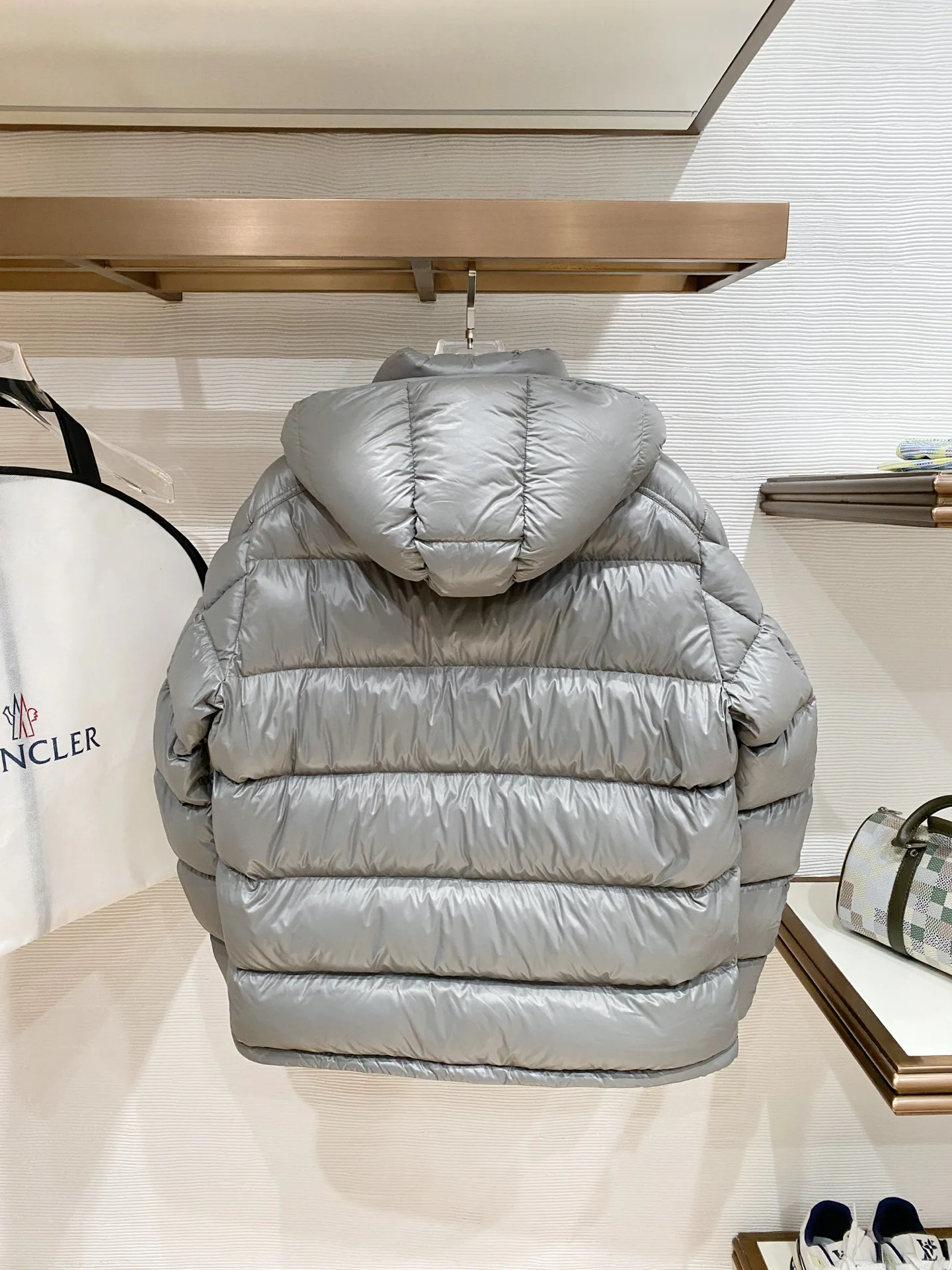 Men's Jackets And Down Jackets MONCLER 17896864