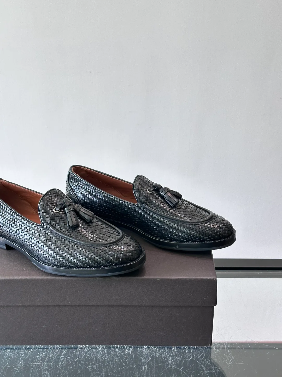 Men's Loafers And Dress Shoes BOTTEGA VENETA 17730365