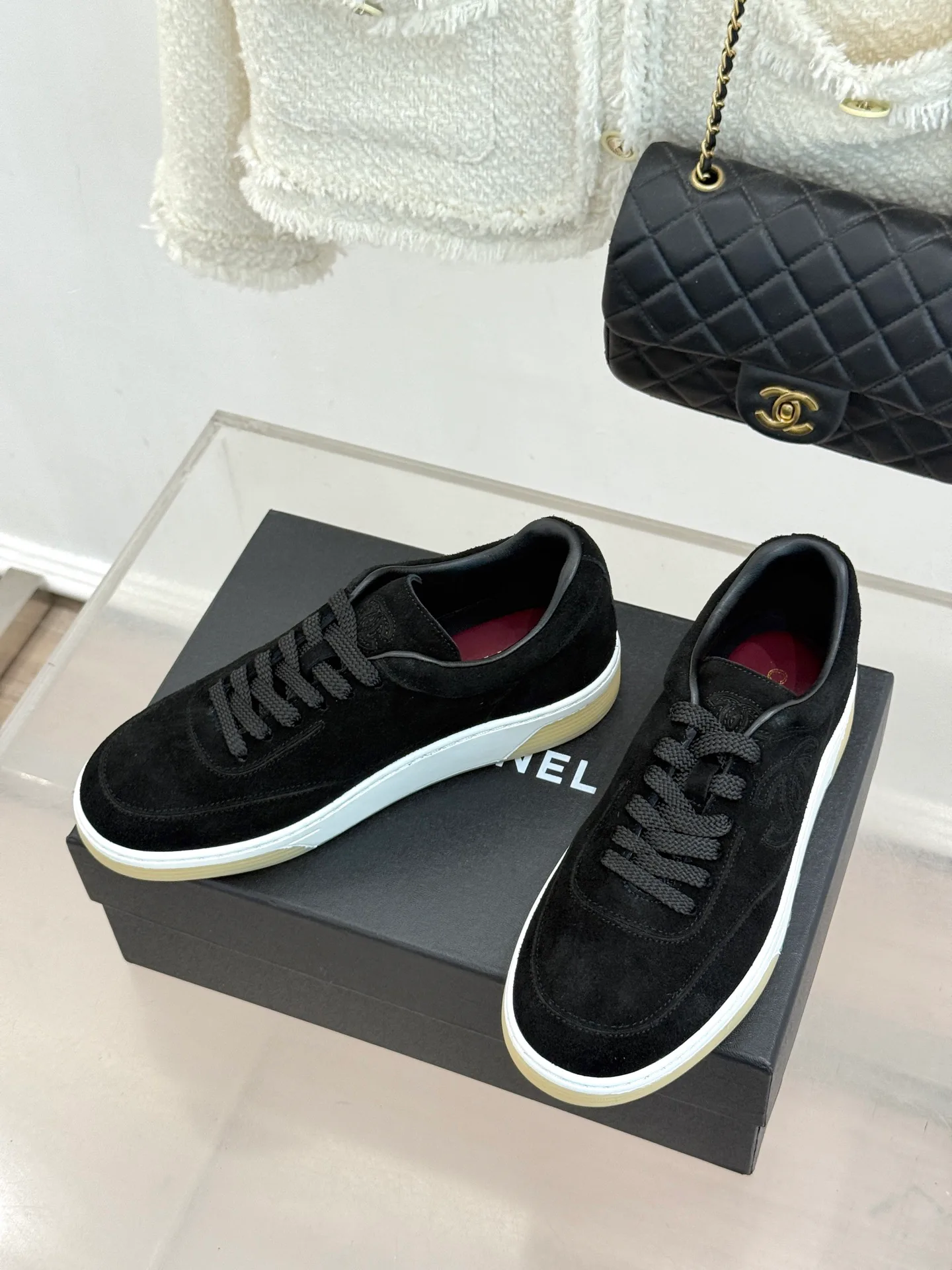 Women's Sneakers CHANEL 18154784