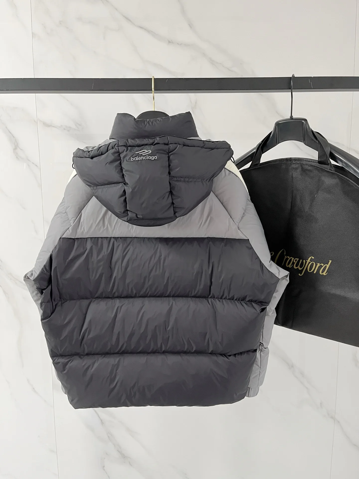 Women's Jackets And Down Jackets BALENCIAGA 18007641