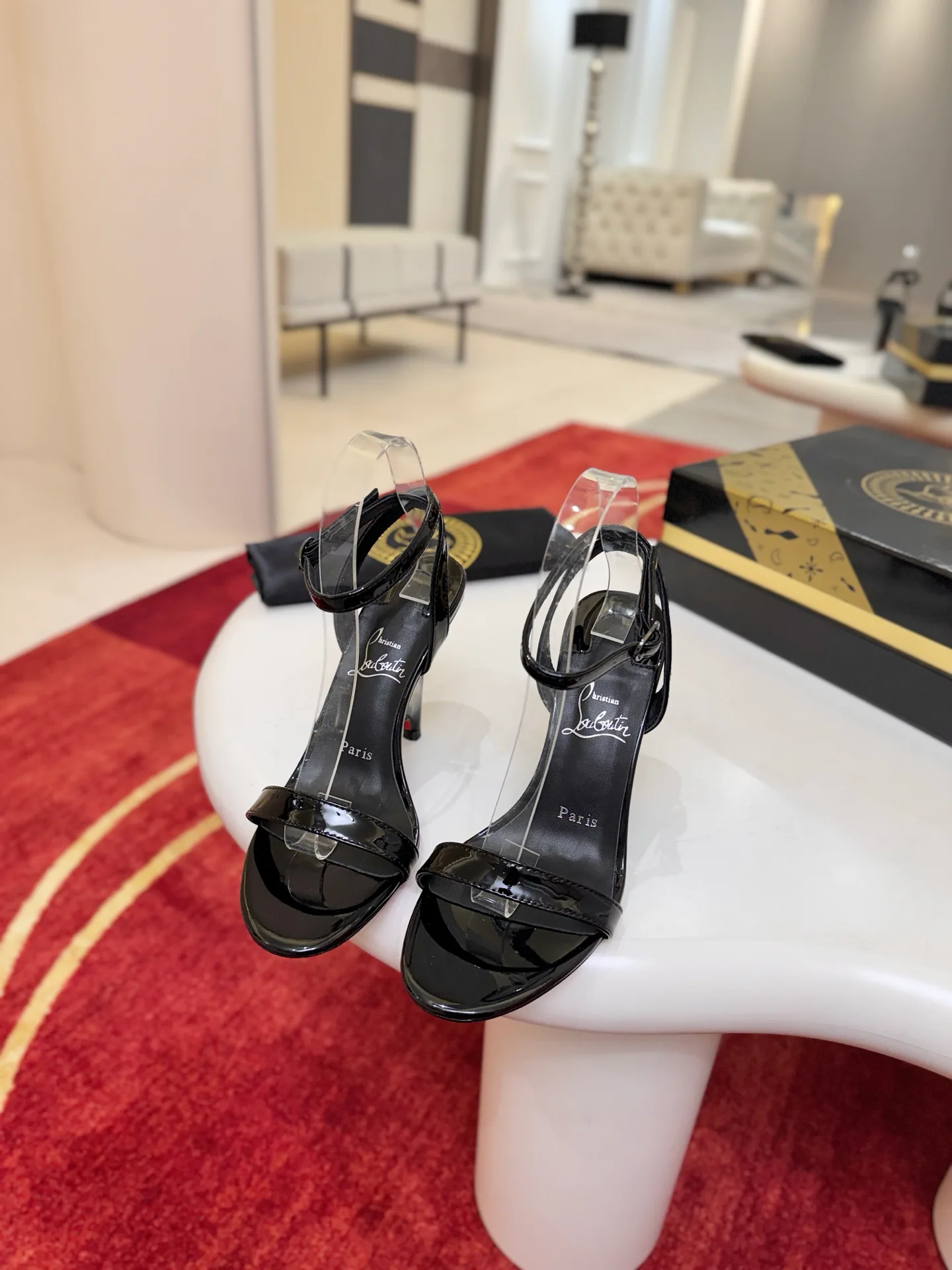 Women's Open-Toe Sandals CHRISTIAN LOUBOUTIN 18500908
