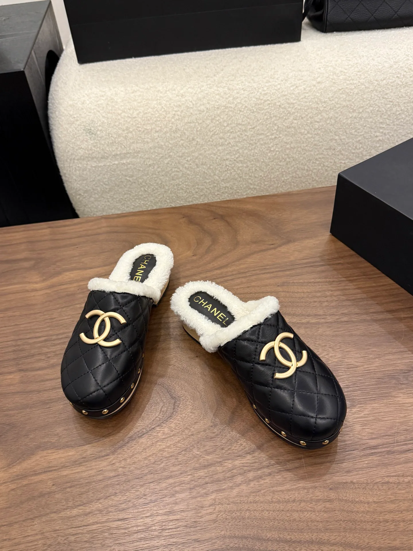 Women's Mules And Clogs CHANEL 18223744