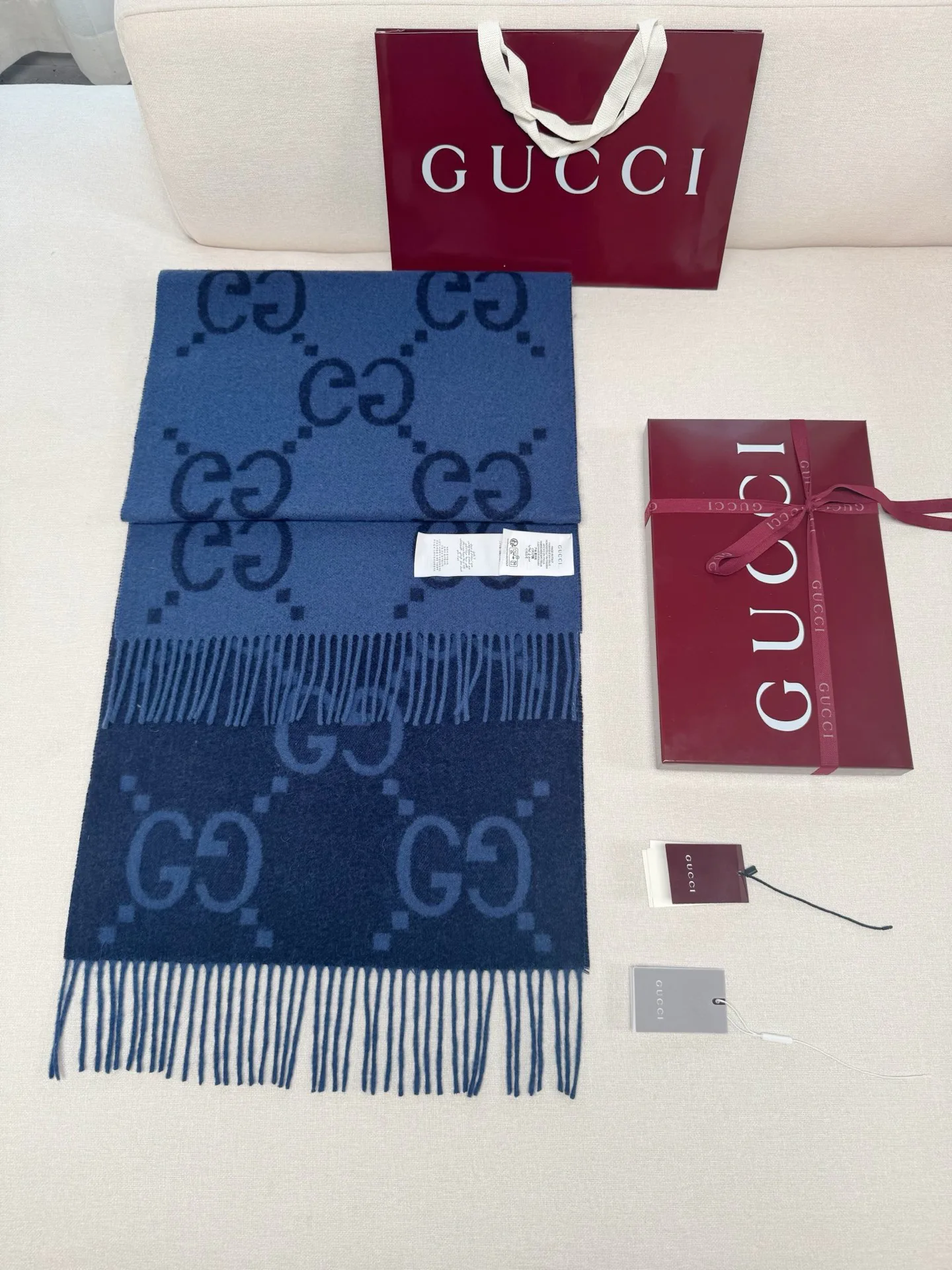 Scarves GUCCI 17945380