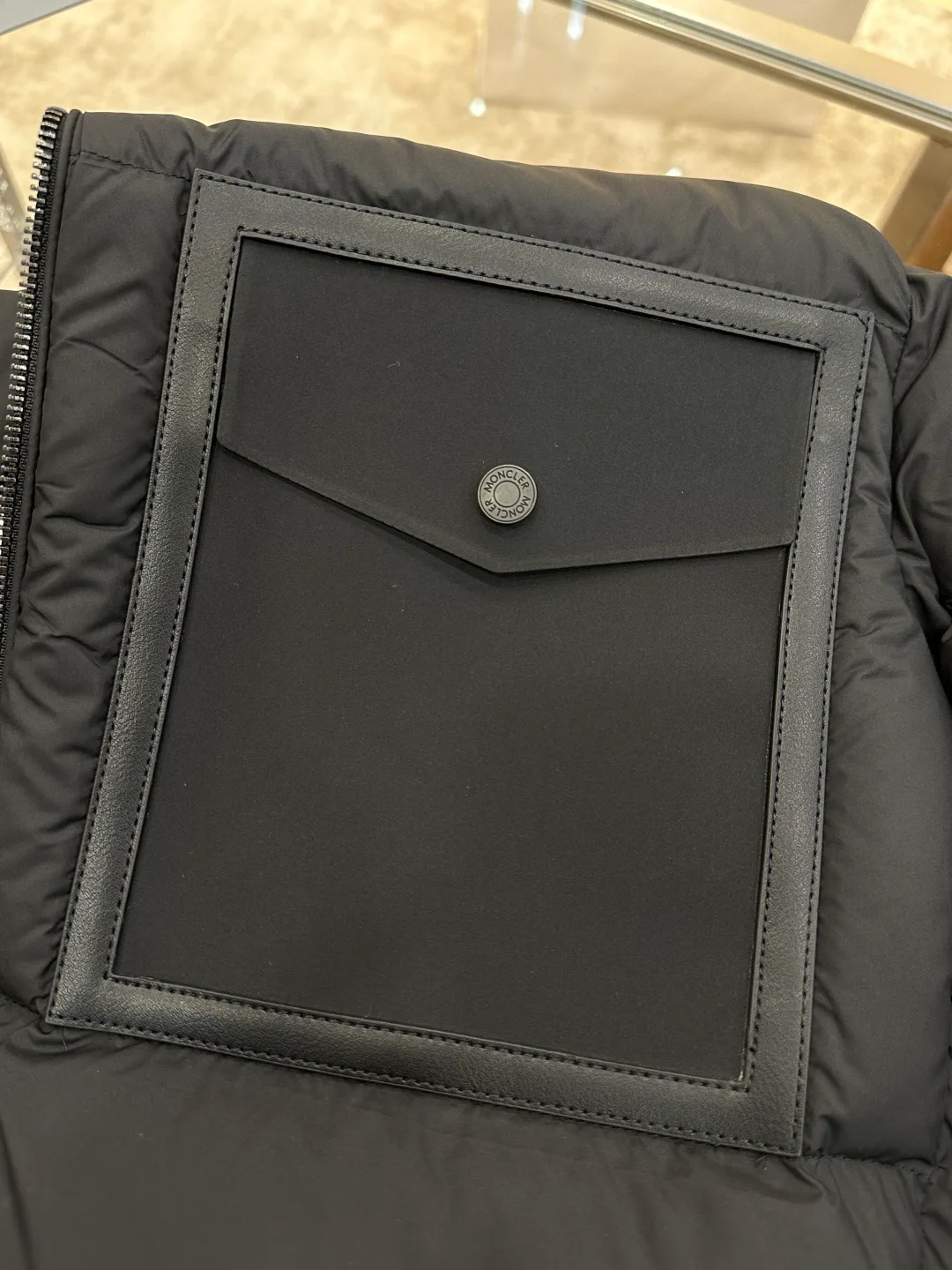 Men's Jackets And Down Jackets MONCLER 18461315