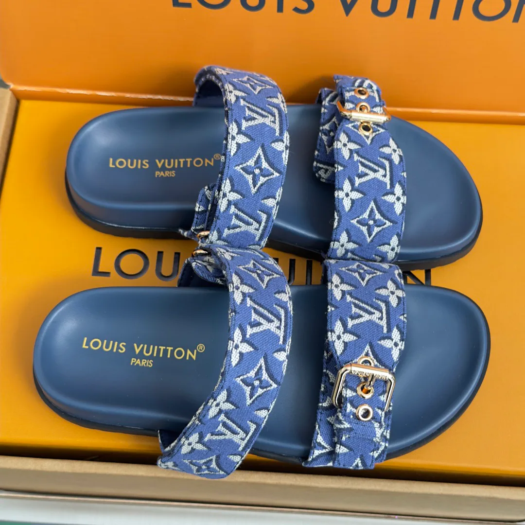Women's Flip-Flops LOUIS VUITTON 17780720