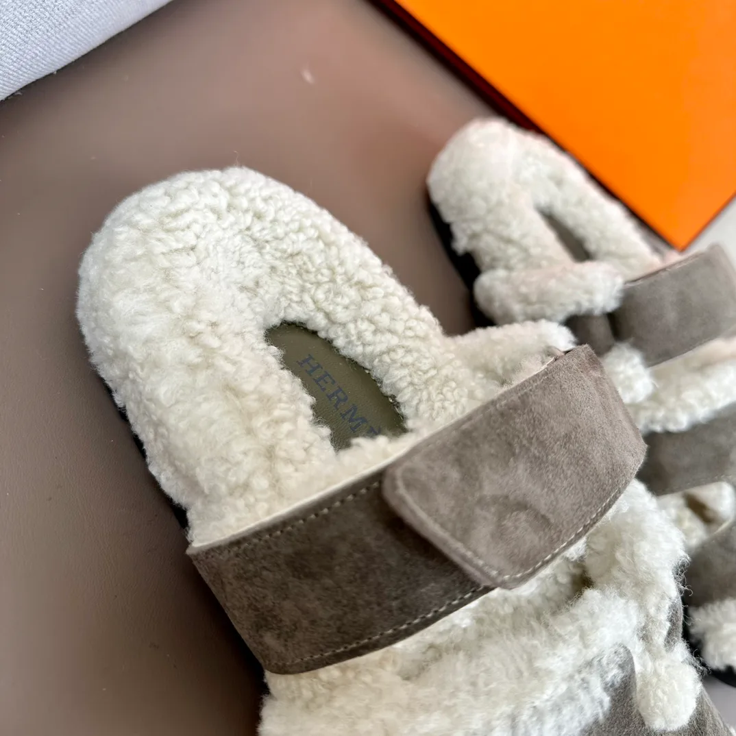 Women's Flip-Flops HERMES 17976902