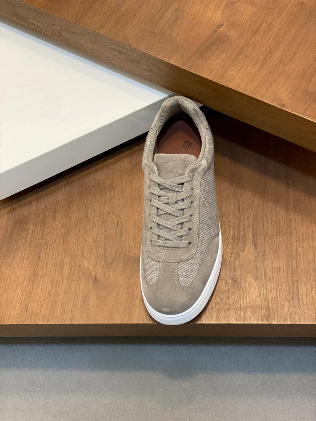 Men's Sneakers LORO PIANA 18517459