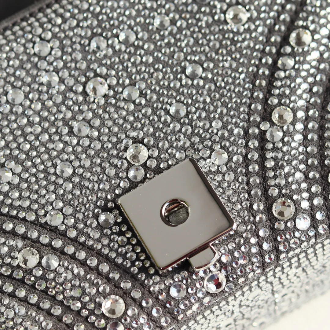 Women's Classic Handbags GUCCI 17787321