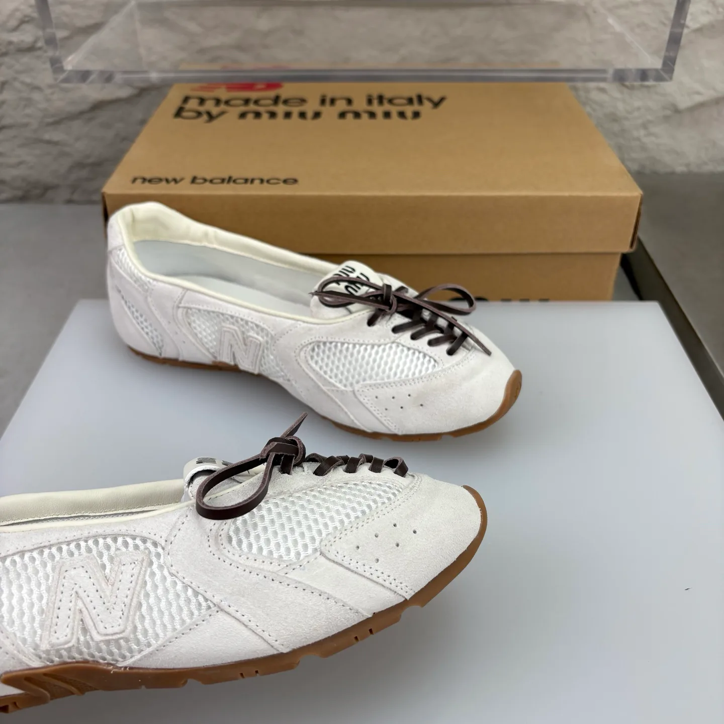 Women's Sneakers MIU MIU 18351575