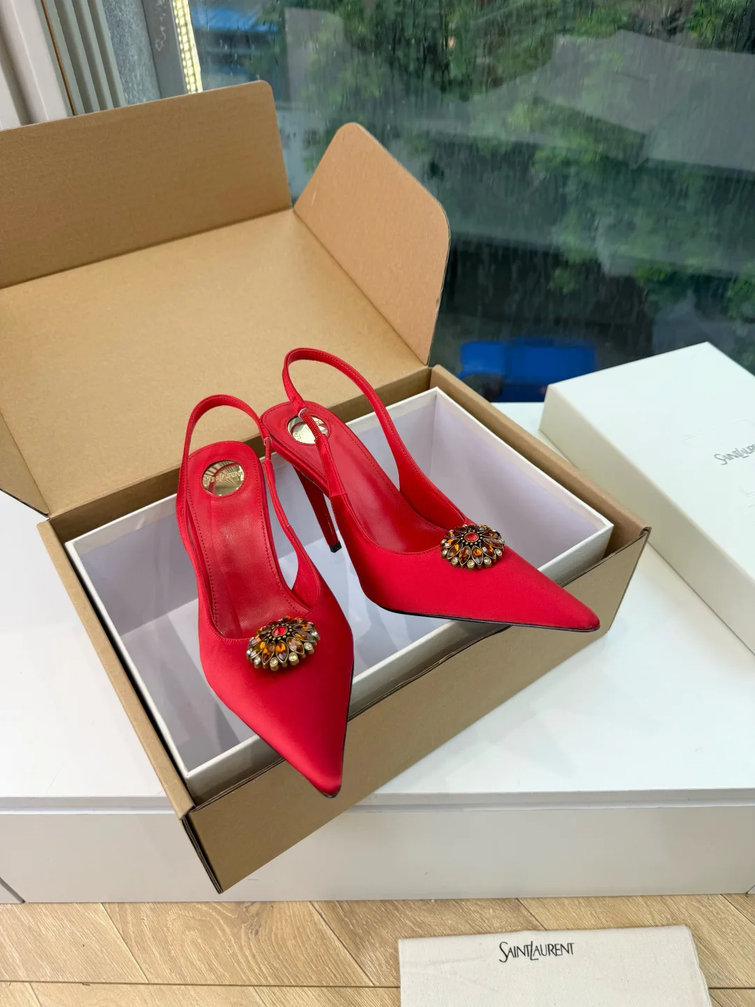 Women's Heels SAINT LAURENT 18104159