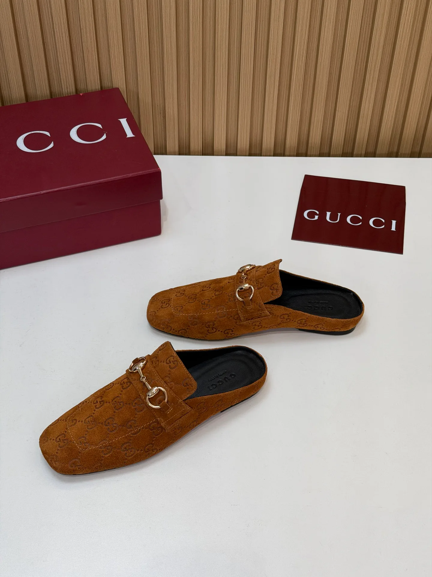 Women's Mules And Clogs GUCCI 18083802