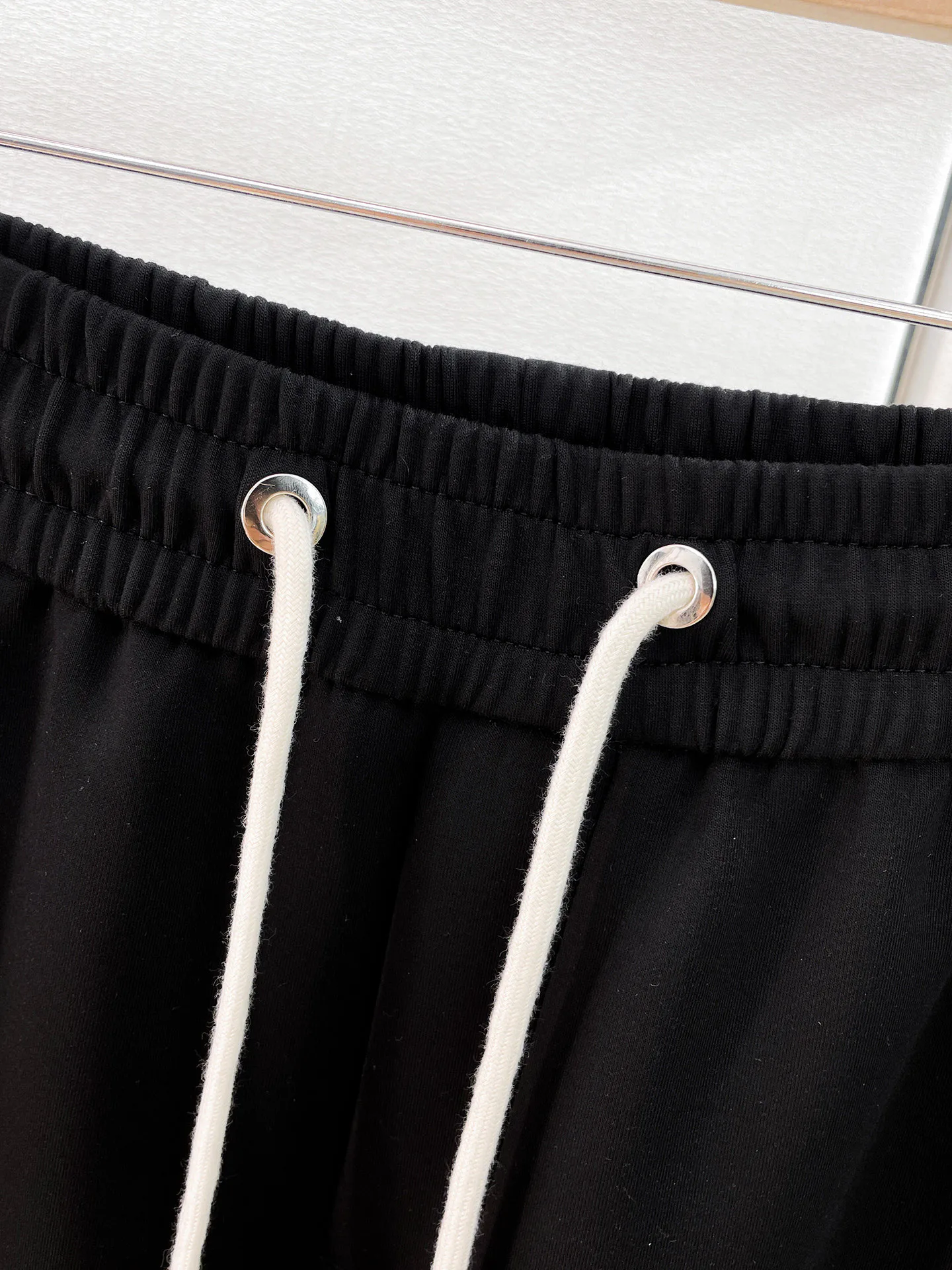 Men's Trousers LOUIS VUITTON 18499562