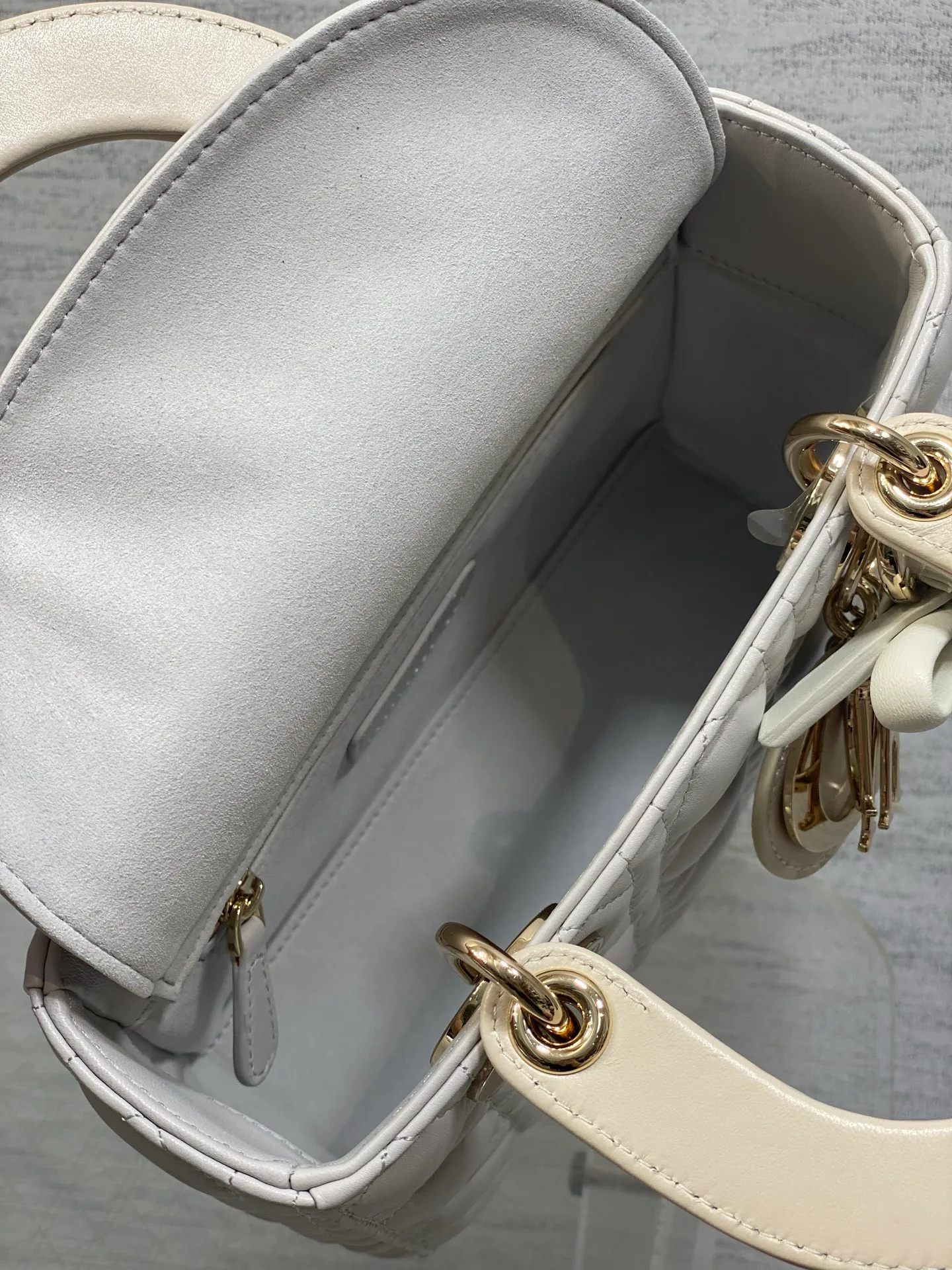 Women's Classic Handbags CHRISTIAN DIOR 17920070