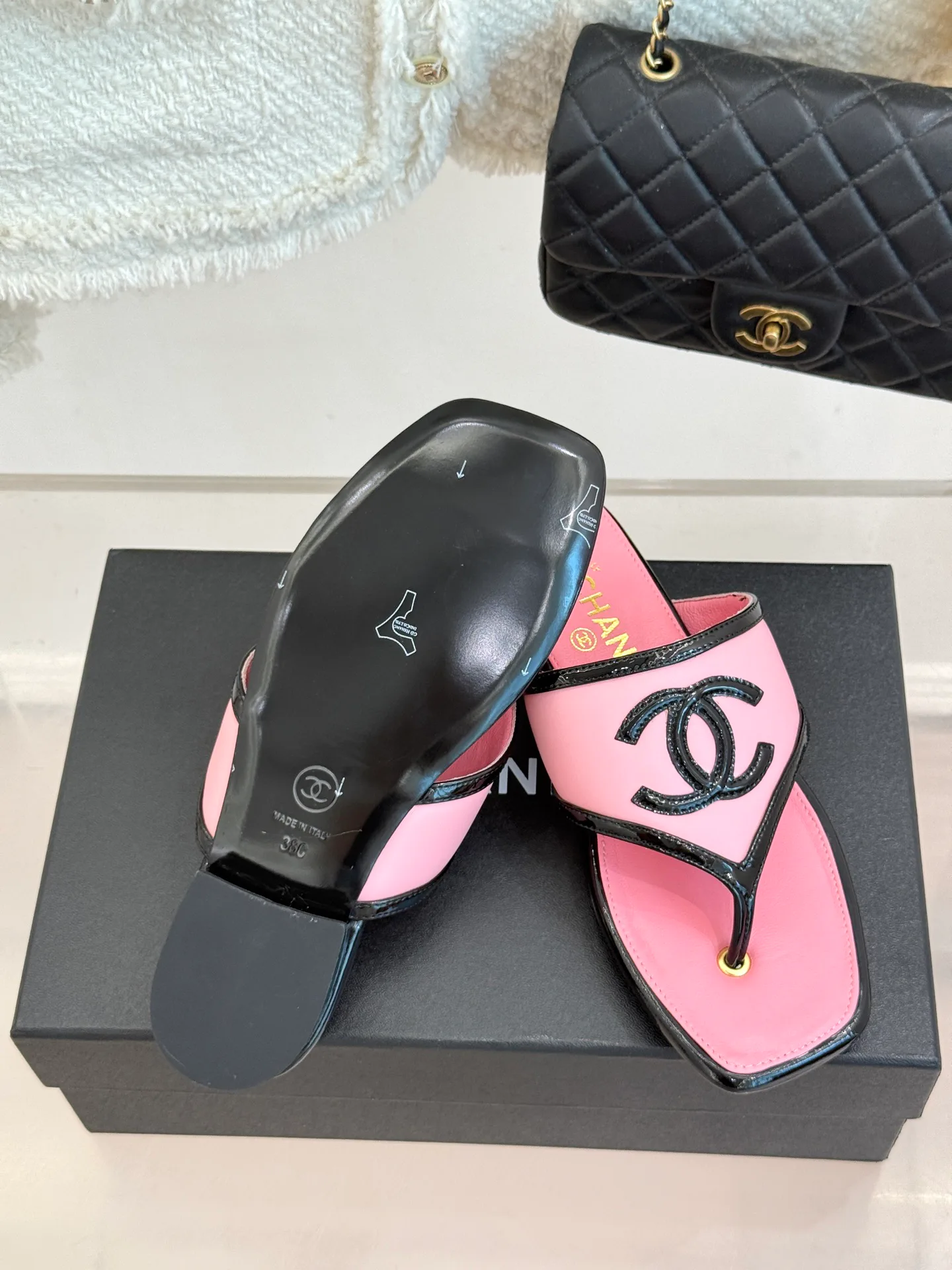 Women's Flip-Flops CHANEL 17425290