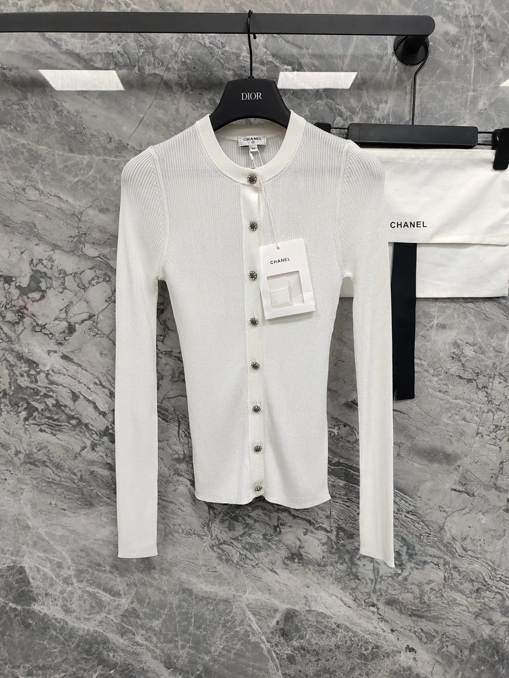 Women's Jumpers And Sweaters CHANEL 16935530