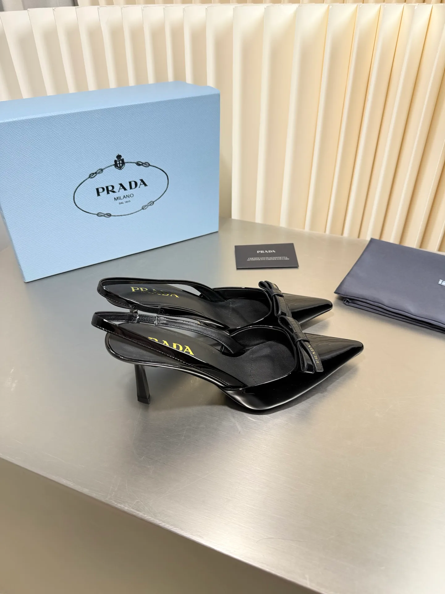 Women's Heels PRADA 18083090
