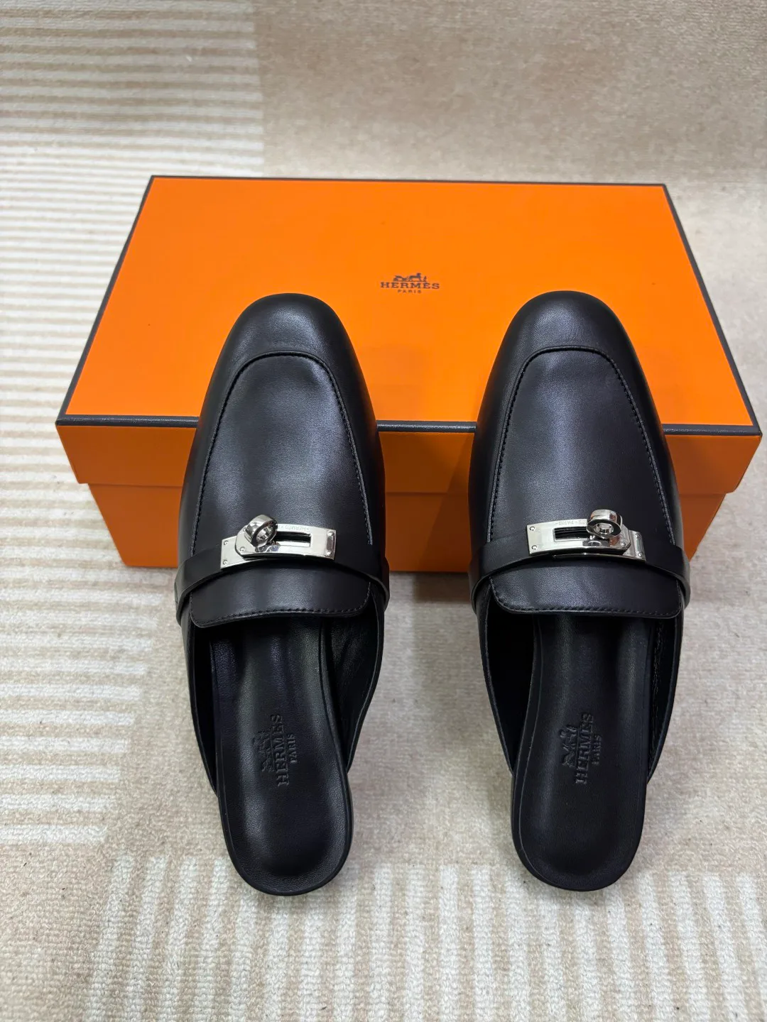 Women's Mules And Clogs HERMES 18126894