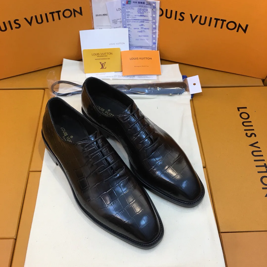Men's Loafers And Dress Shoes LOUIS VUITTON 17955349