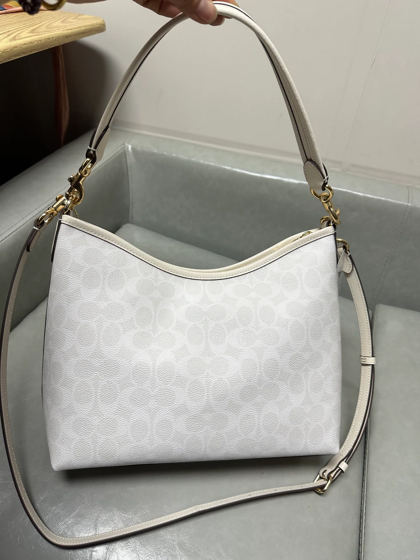 Women's Classic Handbags COACH 17961075