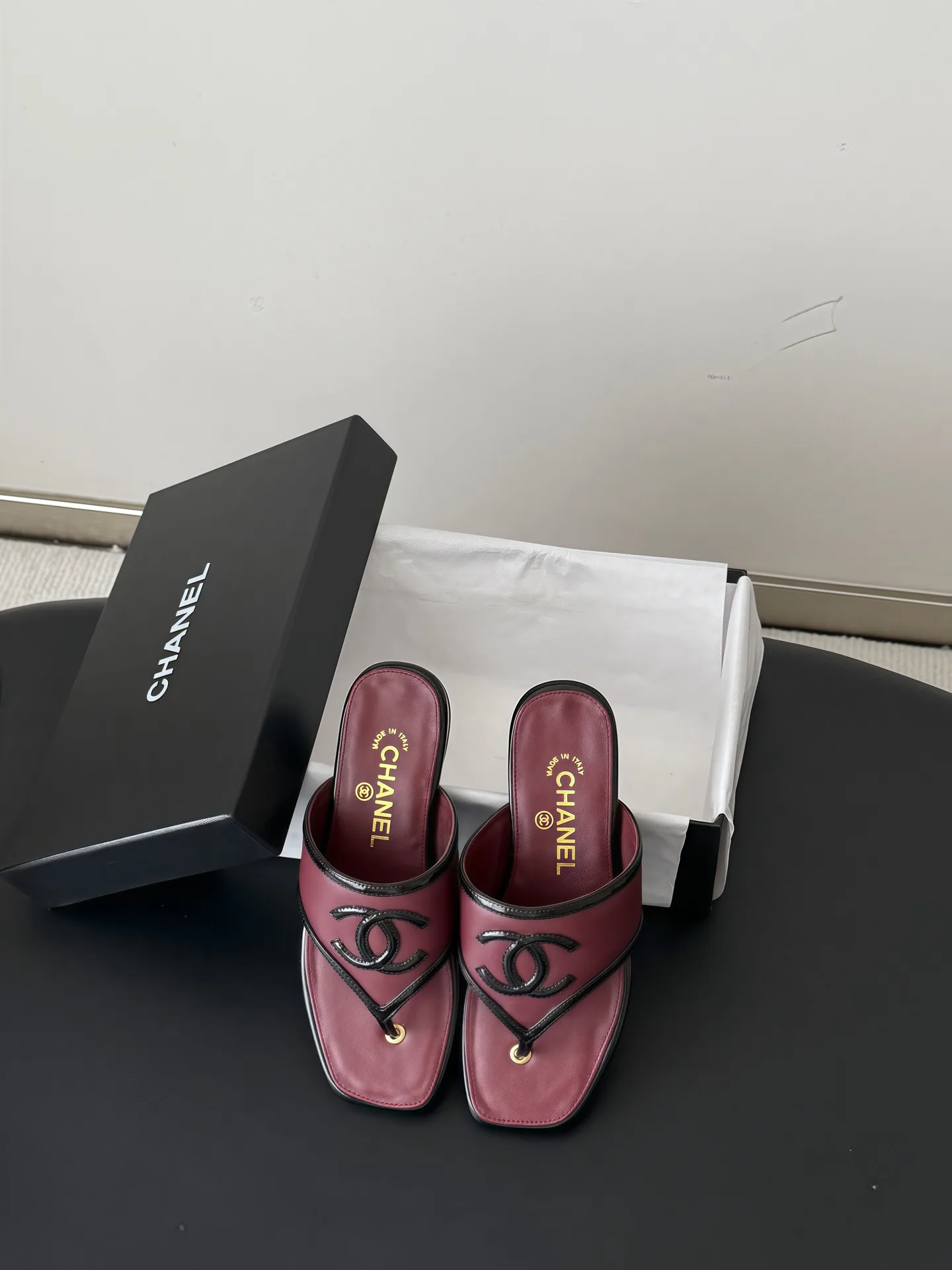 Women's Flip-Flops CHANEL 17526760