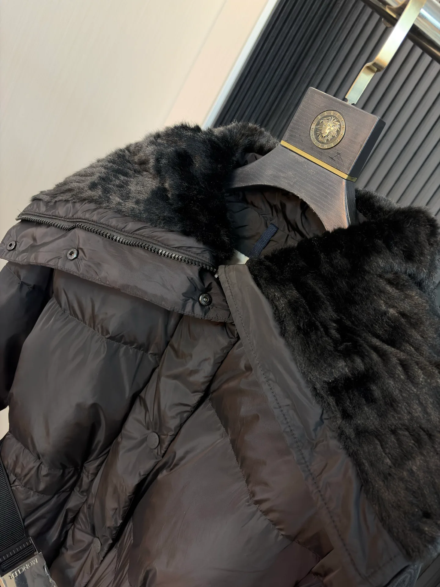 Куртки И Пуховики Мужские Moncler 18684592