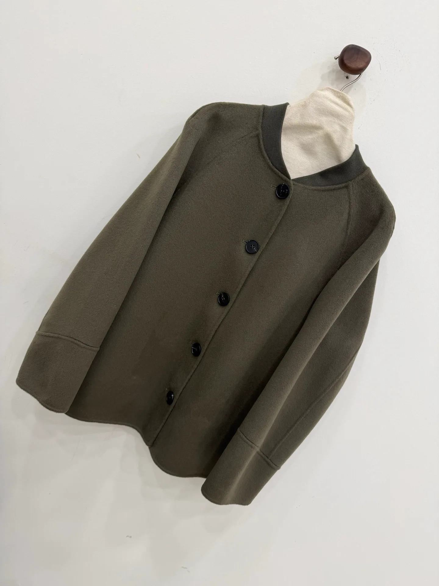 Women's Jumpers And Sweaters LORO PIANA 18128202
