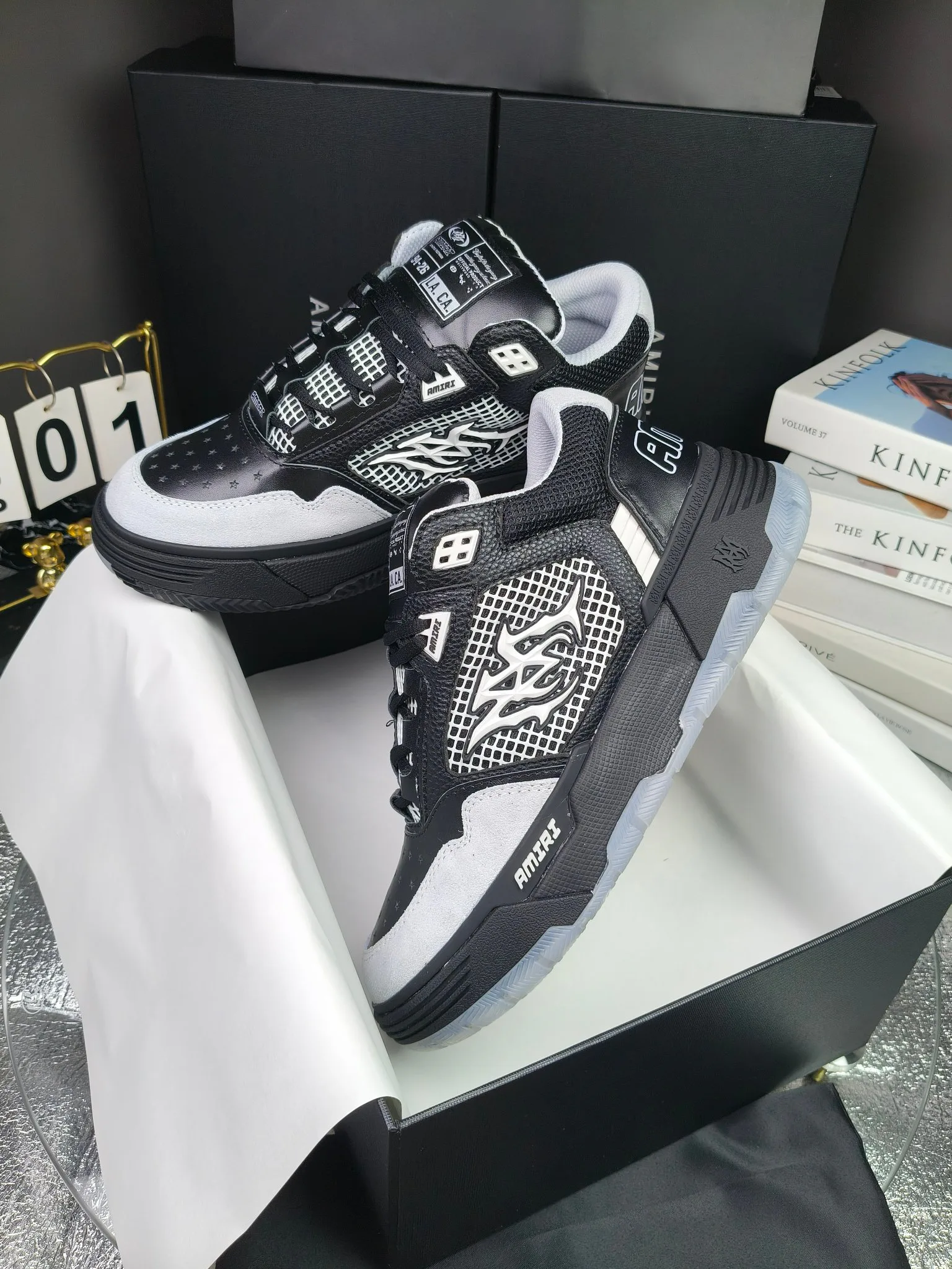 Women's Sneakers AMIRI 17182675