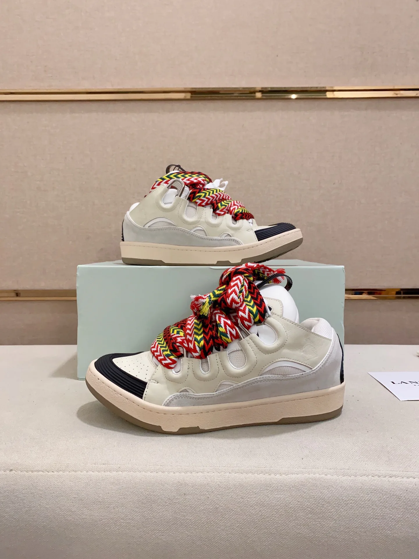 Women's Sneakers LANVIN 17955128
