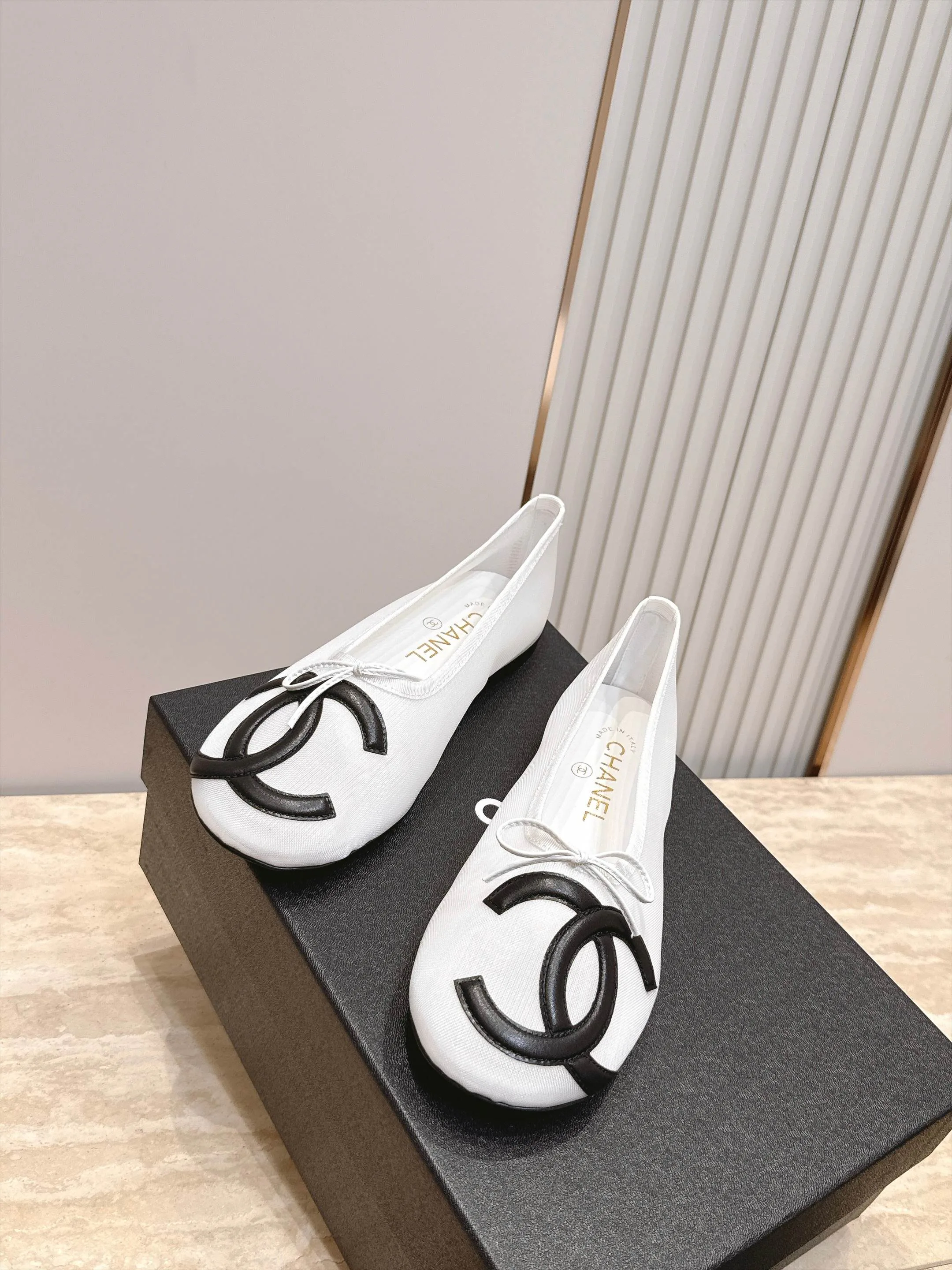 Women's Ballet Flats CHANEL 17968845