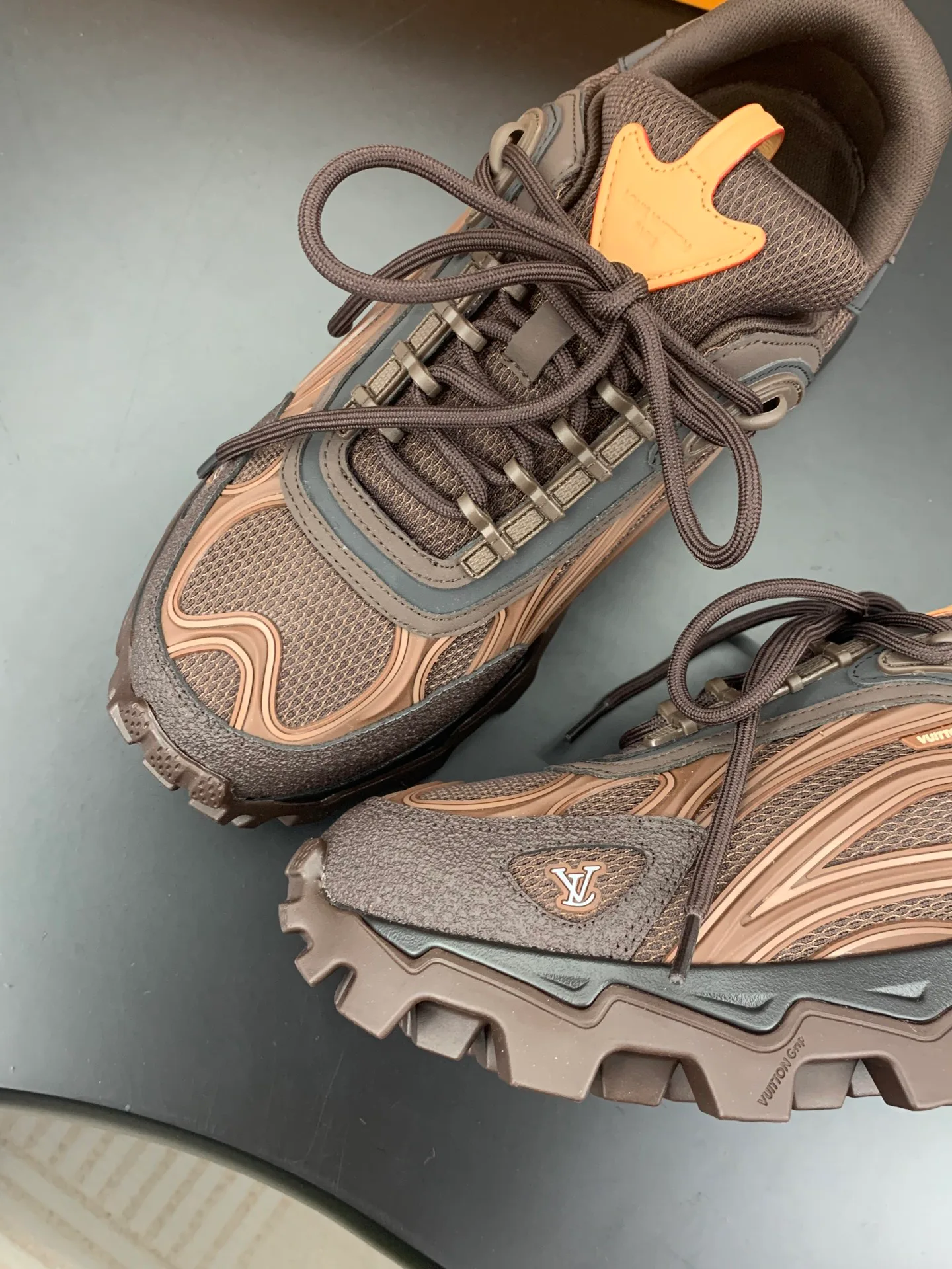 Men's Sneakers LOUIS VUITTON 17545293