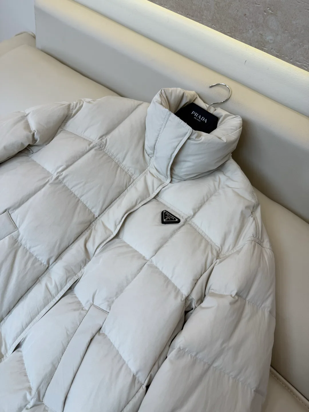 Women's Jackets And Down Jackets PRADA 18226365