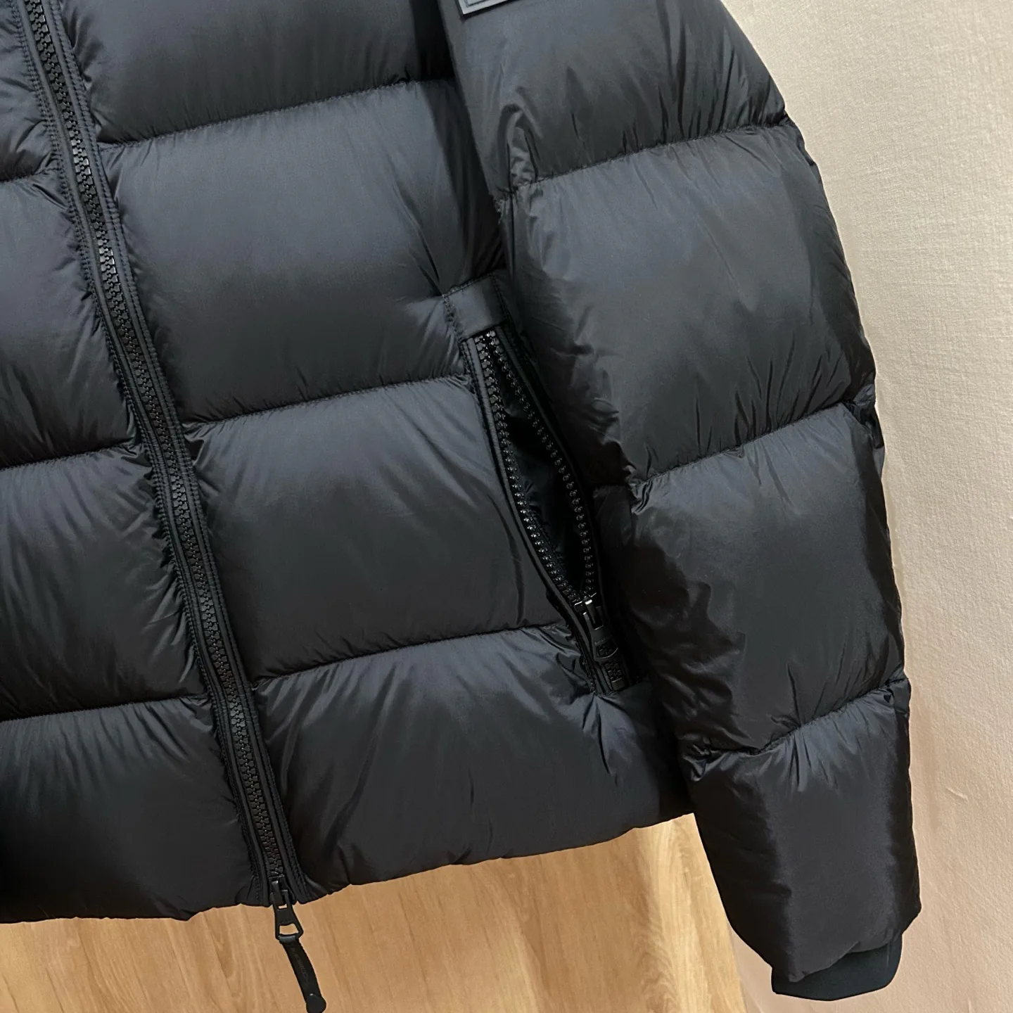 Men's Jackets And Down Jackets BURBERRY 17889493