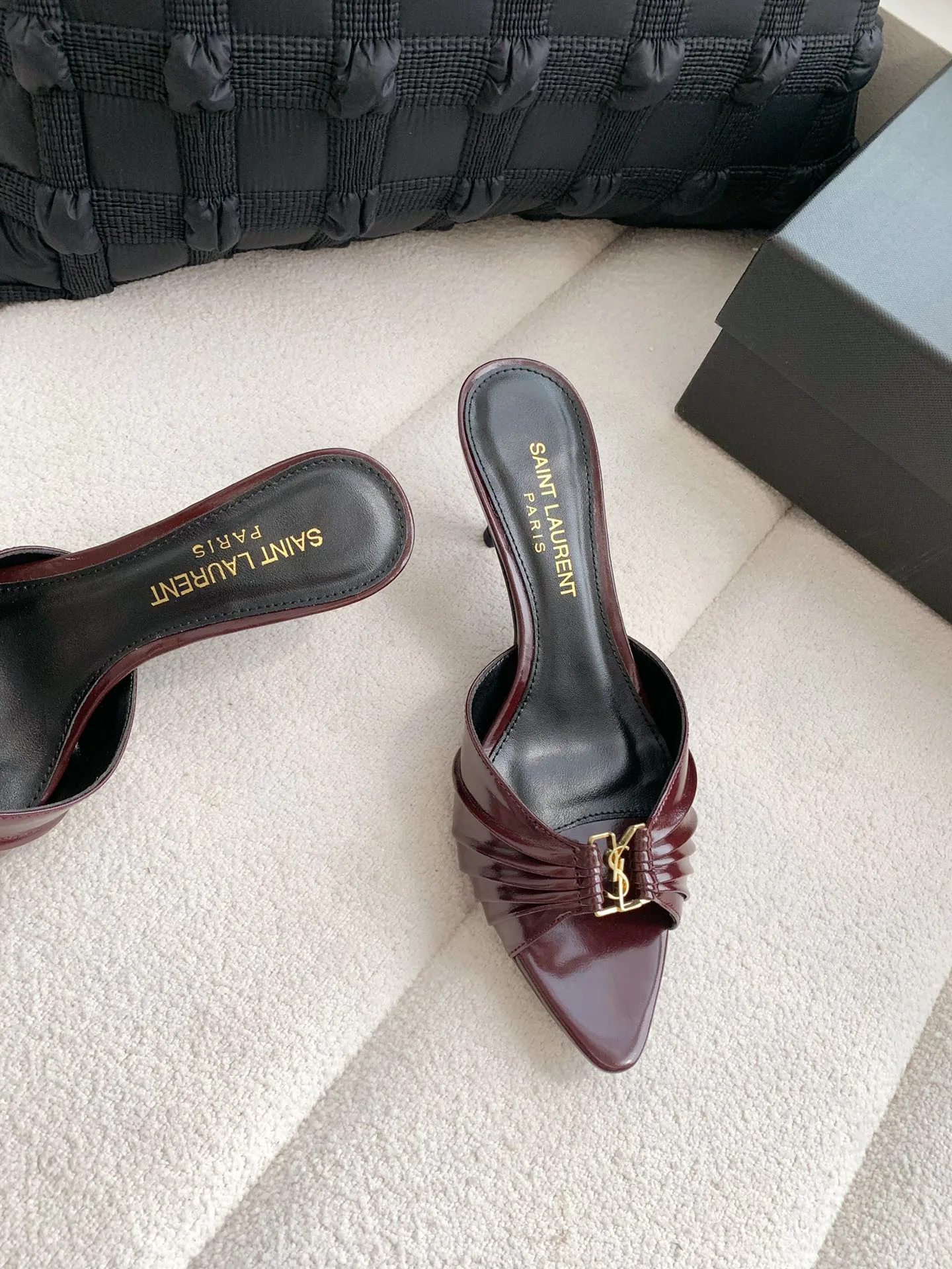 Women's Mules And Clogs SAINT LAURENT 17371746