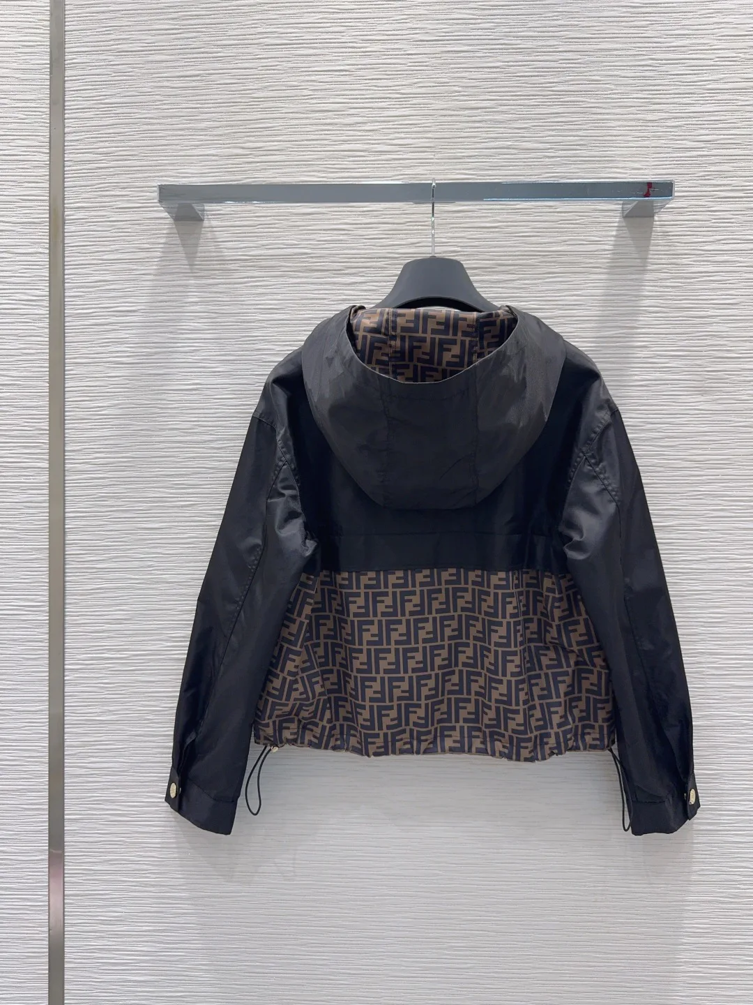 Women's Jackets And Down Jackets FENDI 18388620