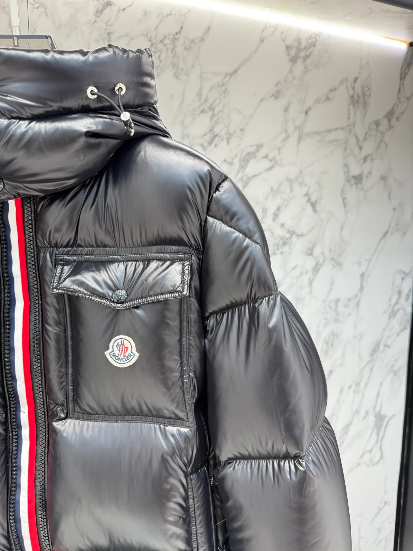 Men's Jackets And Down Jackets MONCLER 17974314