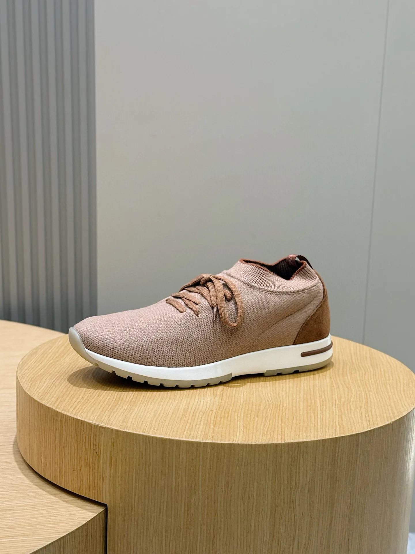 Men's Sneakers LORO PIANA 17419919