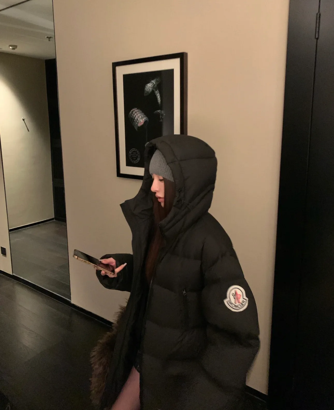 Women's Jackets And Down Jackets MONCLER 18007538
